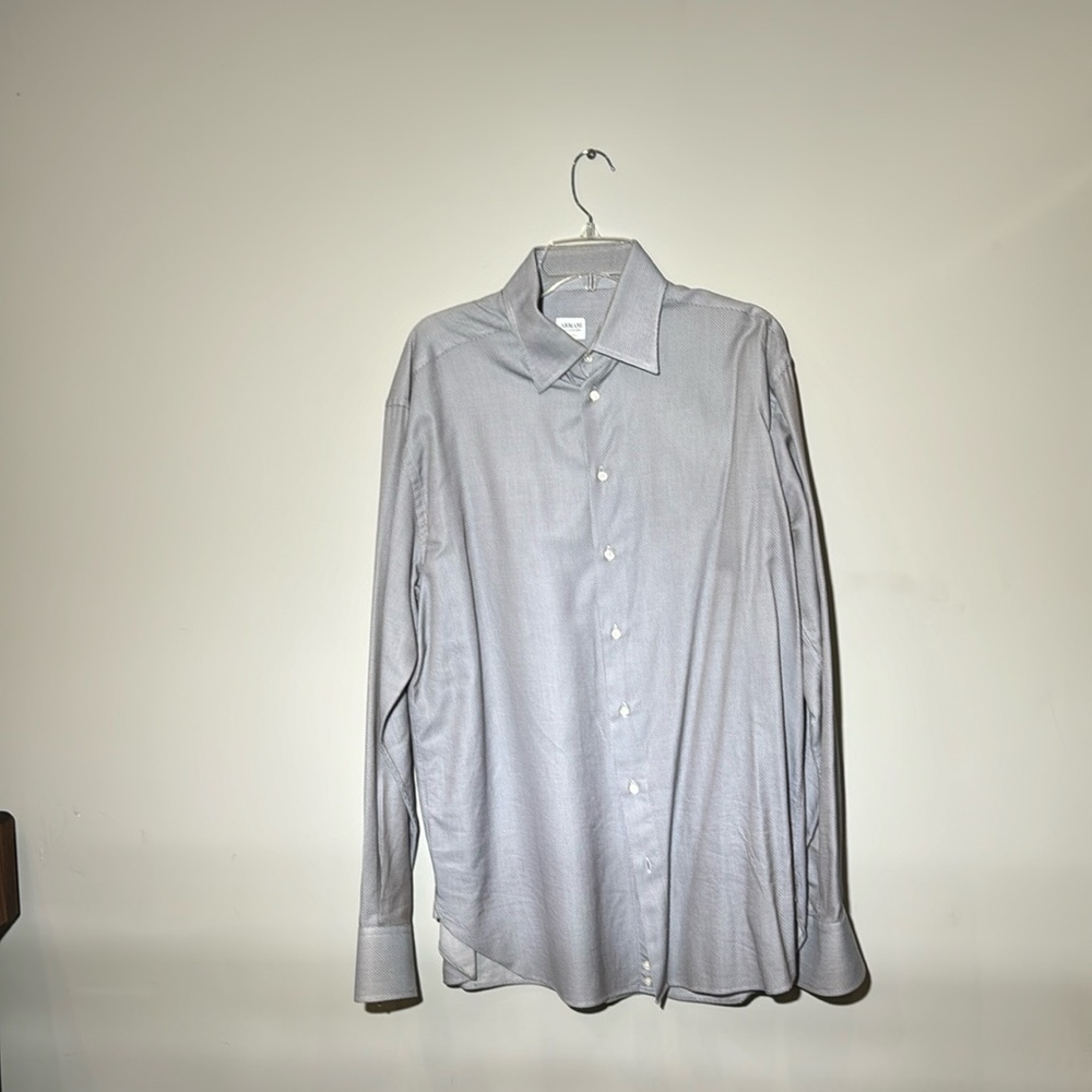 Giorgio Armani Collezioni Men’s 42 - 16 1/2 blue dress shirt.